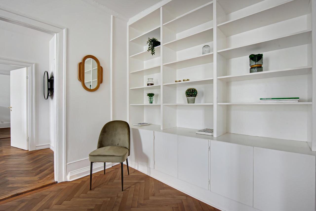 Sanders Square - Spacious Six-Bedroom Apartment Near Amalienborg Copenhagen Exterior photo